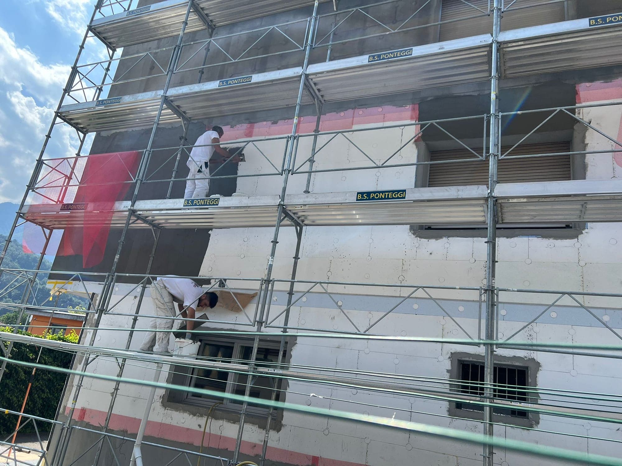 Cantiere cappotto termico a Minusio — Libera Pittura