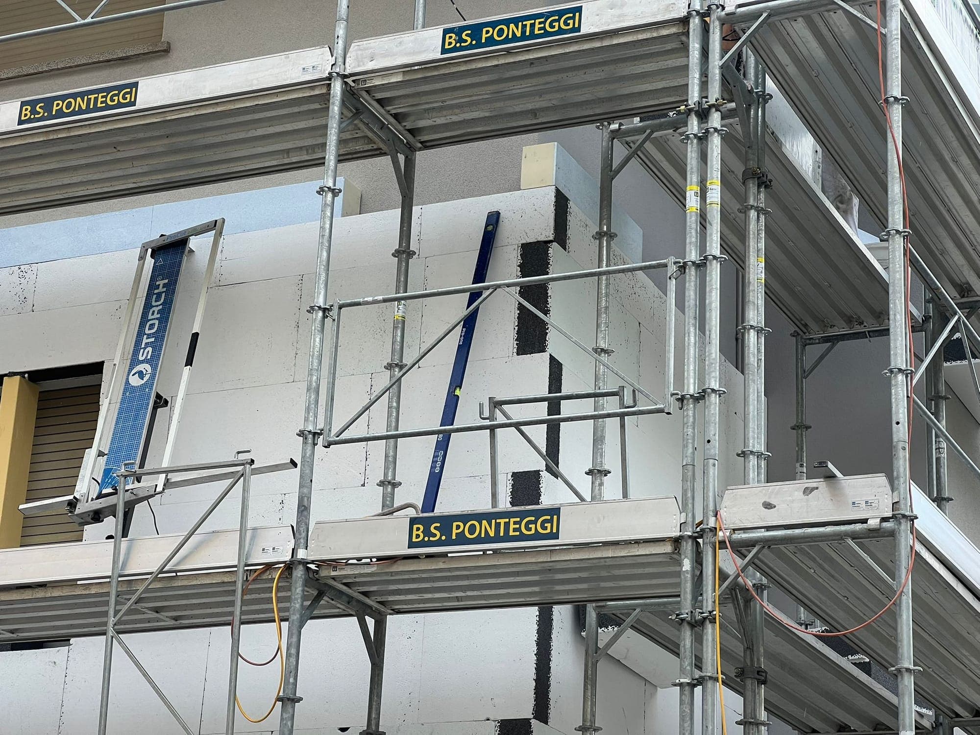 Cantiere isolazione termica Libera Pittura Ticino